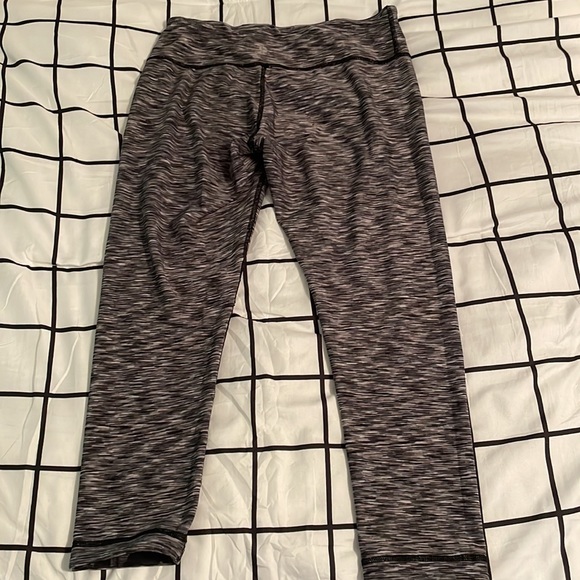 90 Degree women’s reversible leggings size small - Picture 2 of 6